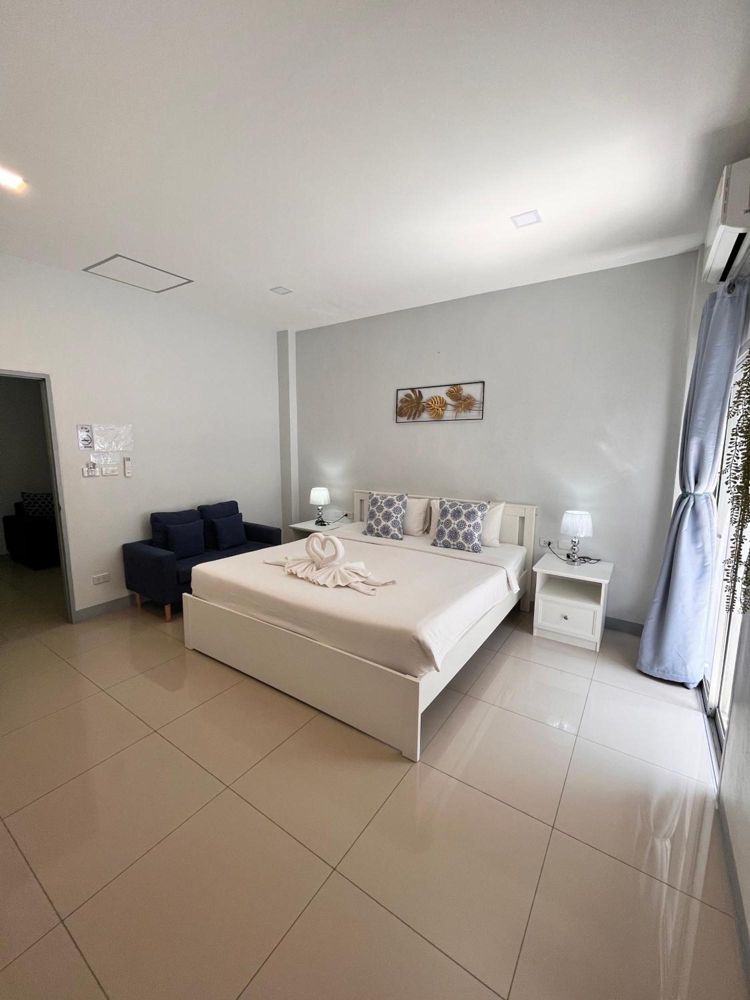 Cinderella Residence Patong Exterior foto